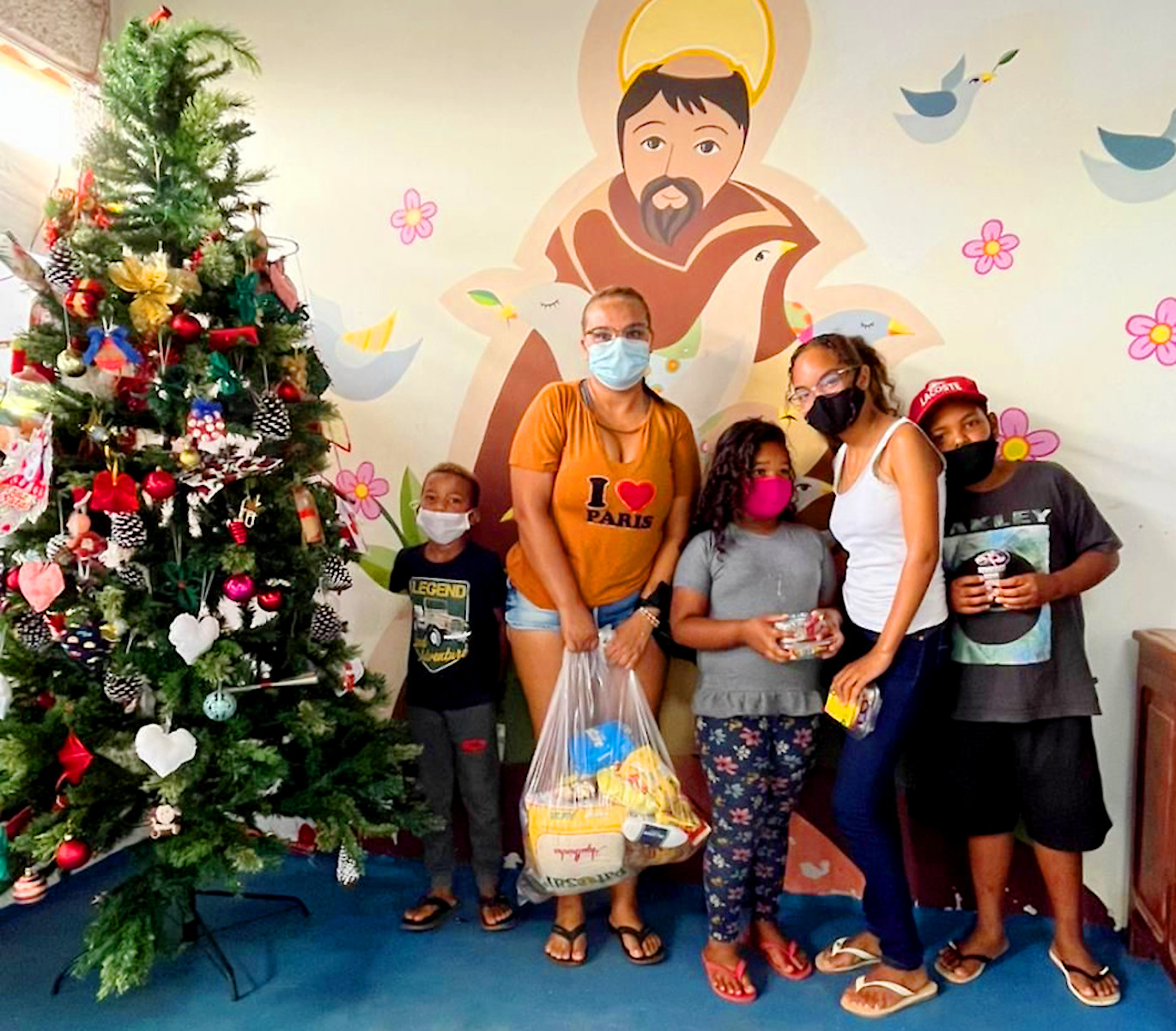 ASFA REALIZA ENTREGA DE PRESENTES DE NATAL PARA FAMÍLIAS DA ESTRUTURAL