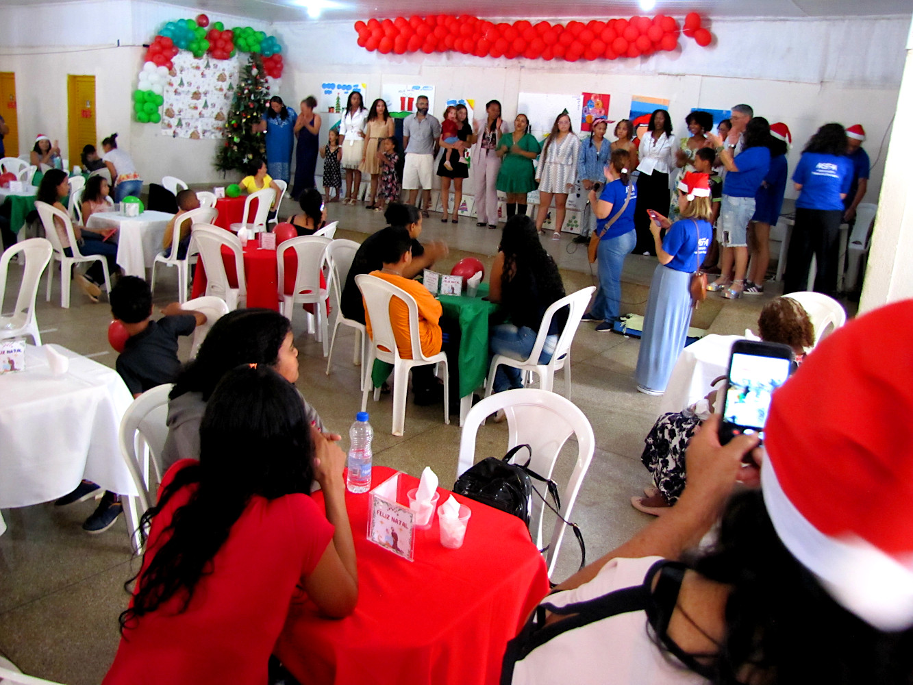 FESTA DE NATAL DAS FAMÍLIAS ASSISTIDAS PELA ASFA EM 2022 TEM PARTICIPAÇÃO DE 300 PESSOAS